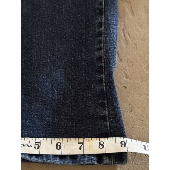 Wrangler Men’s Jeans Size 38x30 Classic Fit Stretch Denim Blue Straight Leg - Picture 10 of 10